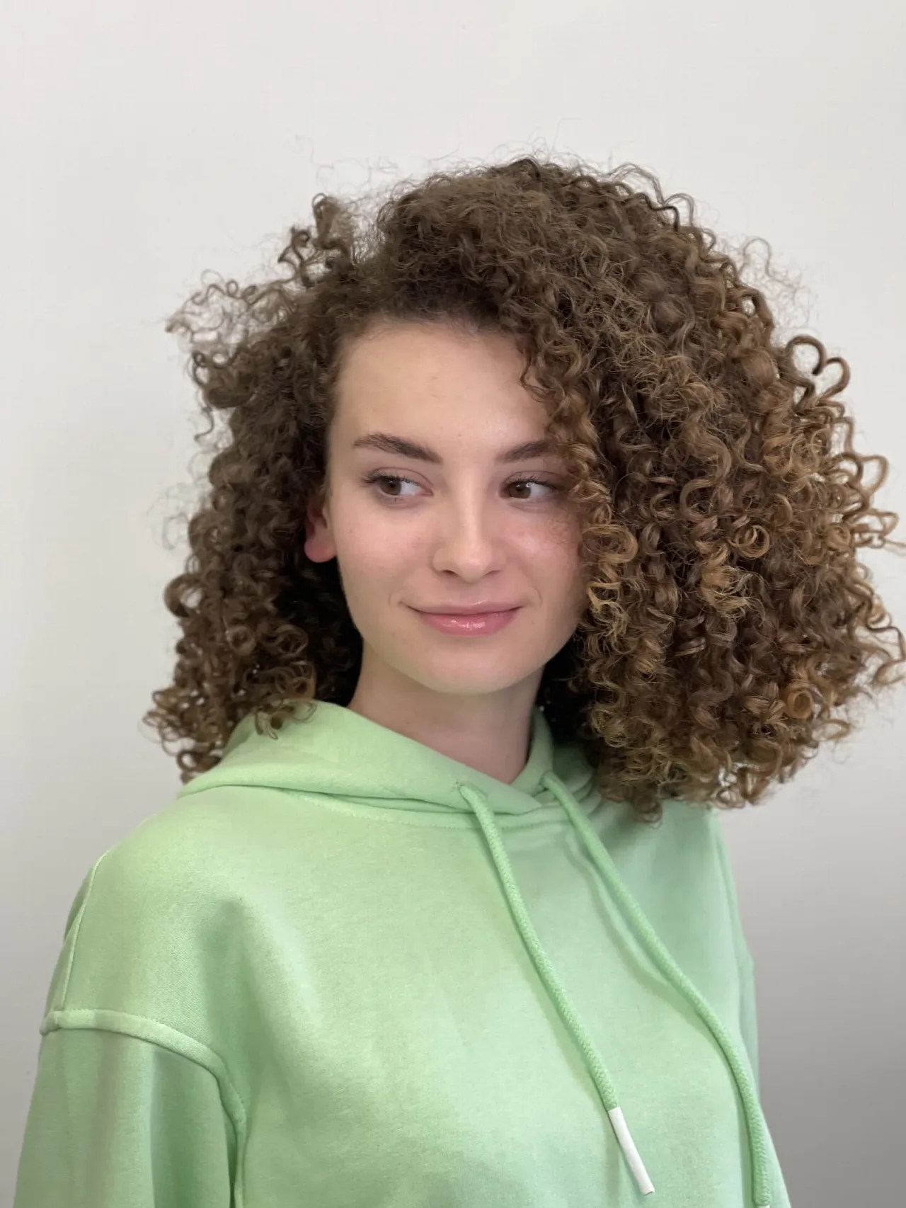 Make.milan.curly
