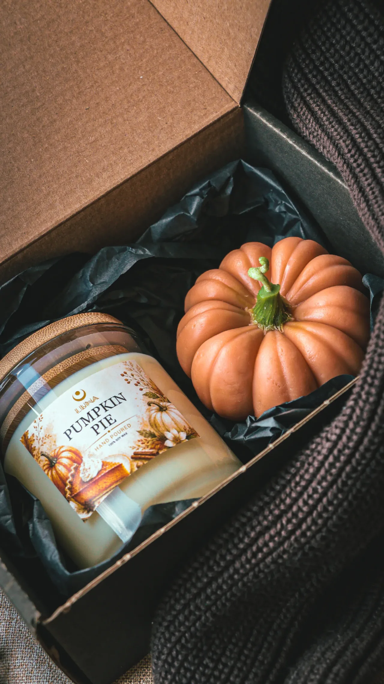 LUNA Candles