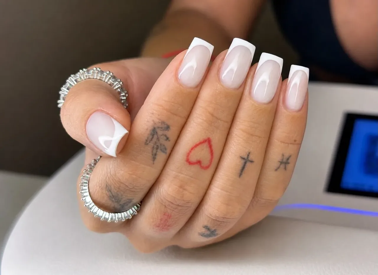 Flower Nails Tanya