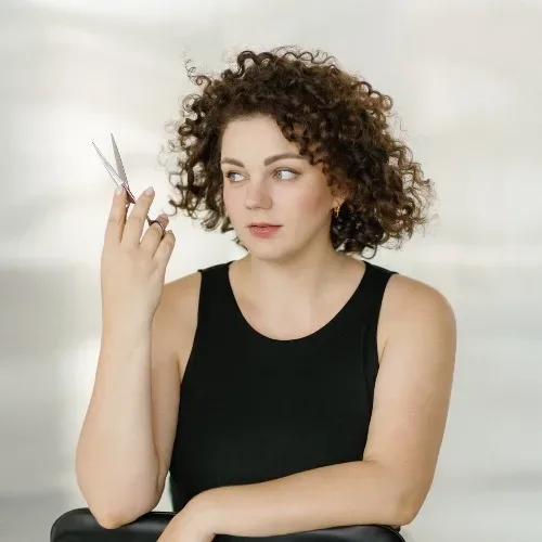 Make.milan.curly