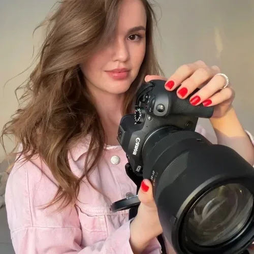 Photographer Romaniuk